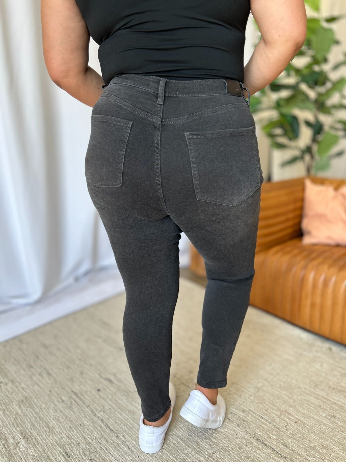 RFM Full Size High Rise Tummy Control Skinny Jeans - Bitsy Gypsy Boutique