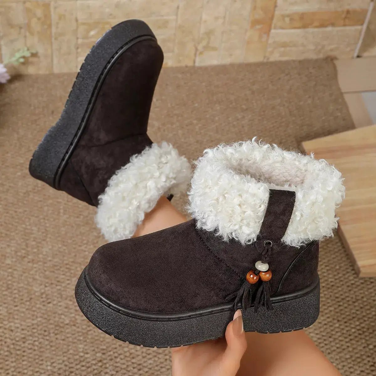 Round Toe Faux Fur Lined Boots - Bitsy Gypsy Boutique