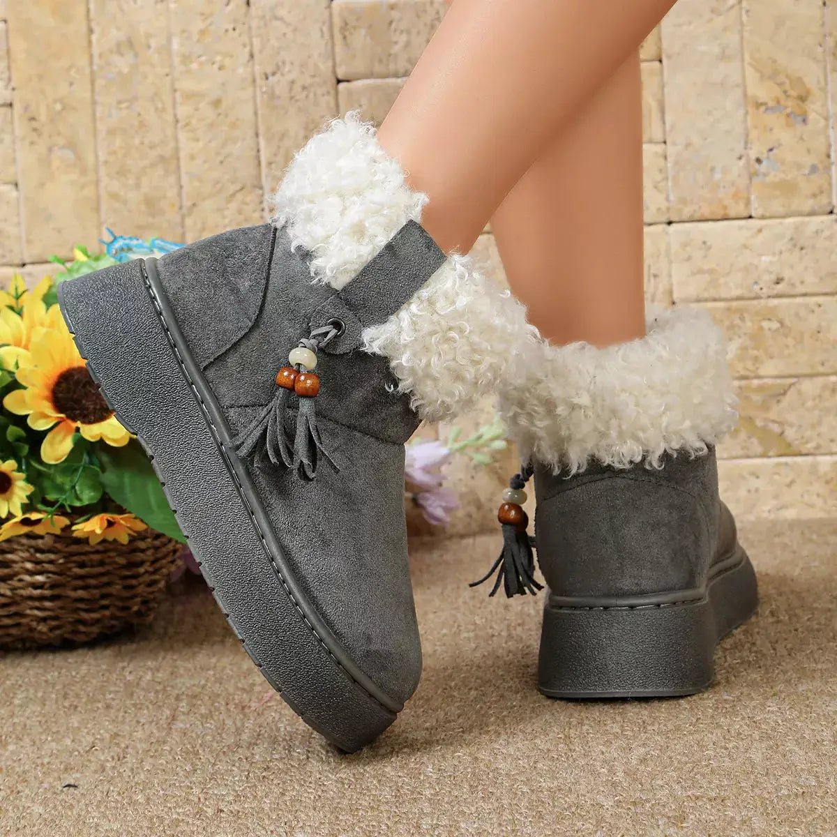 Round Toe Faux Fur Lined Boots - Bitsy Gypsy Boutique
