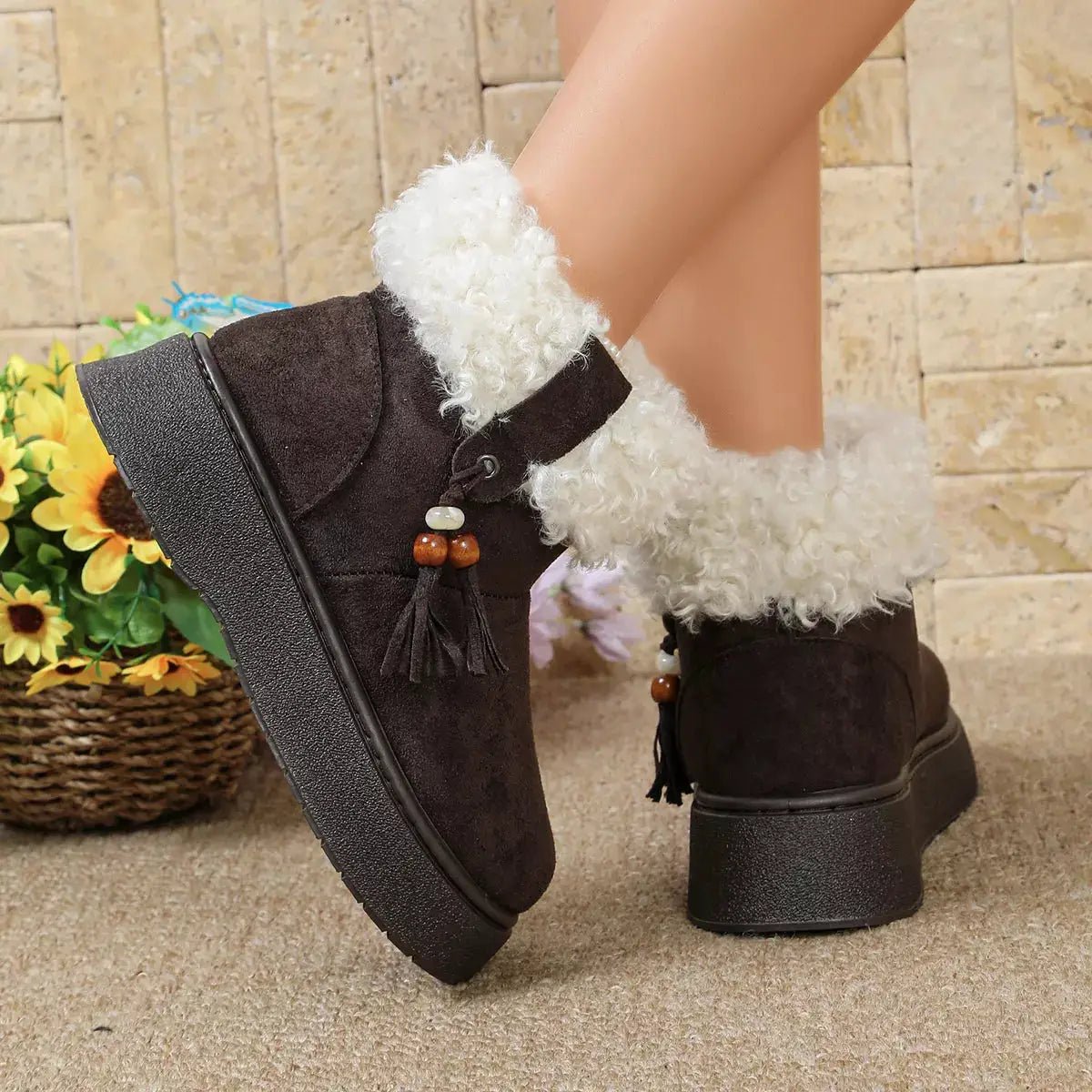 Round Toe Faux Fur Lined Boots - Bitsy Gypsy Boutique