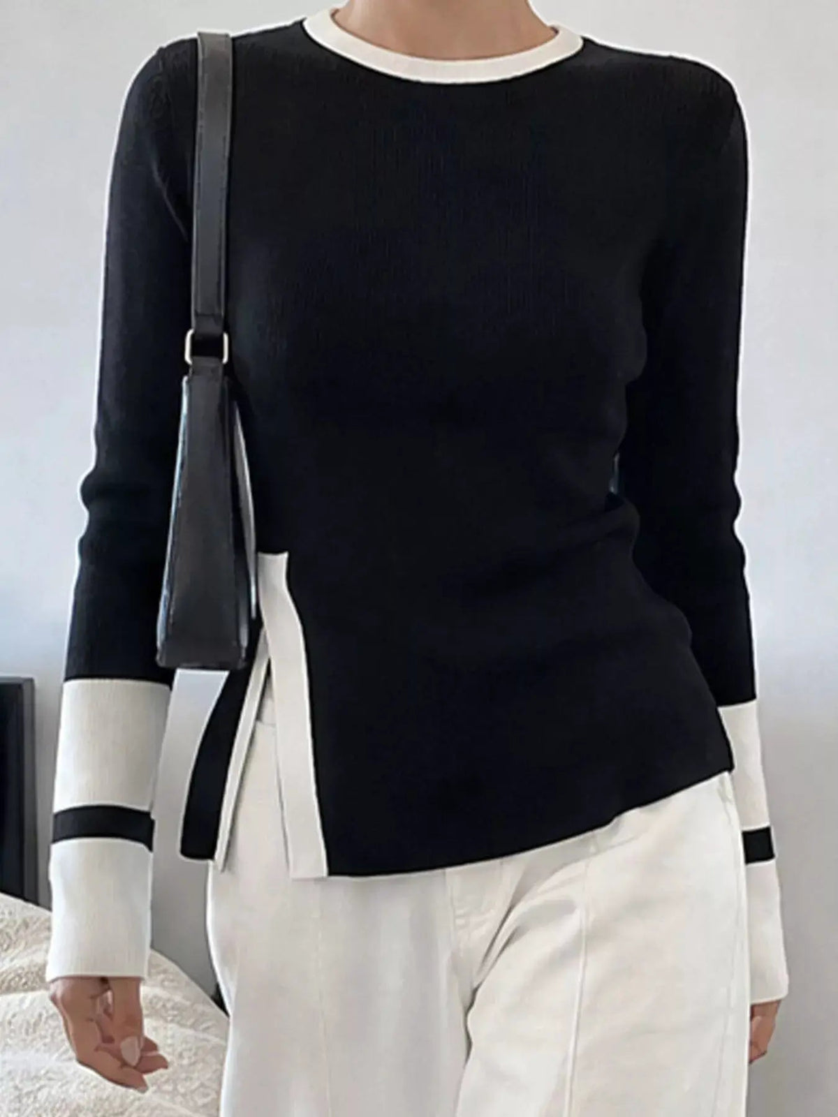 Side Slit Contrast Trim Sweater - Bitsy Gypsy Boutique