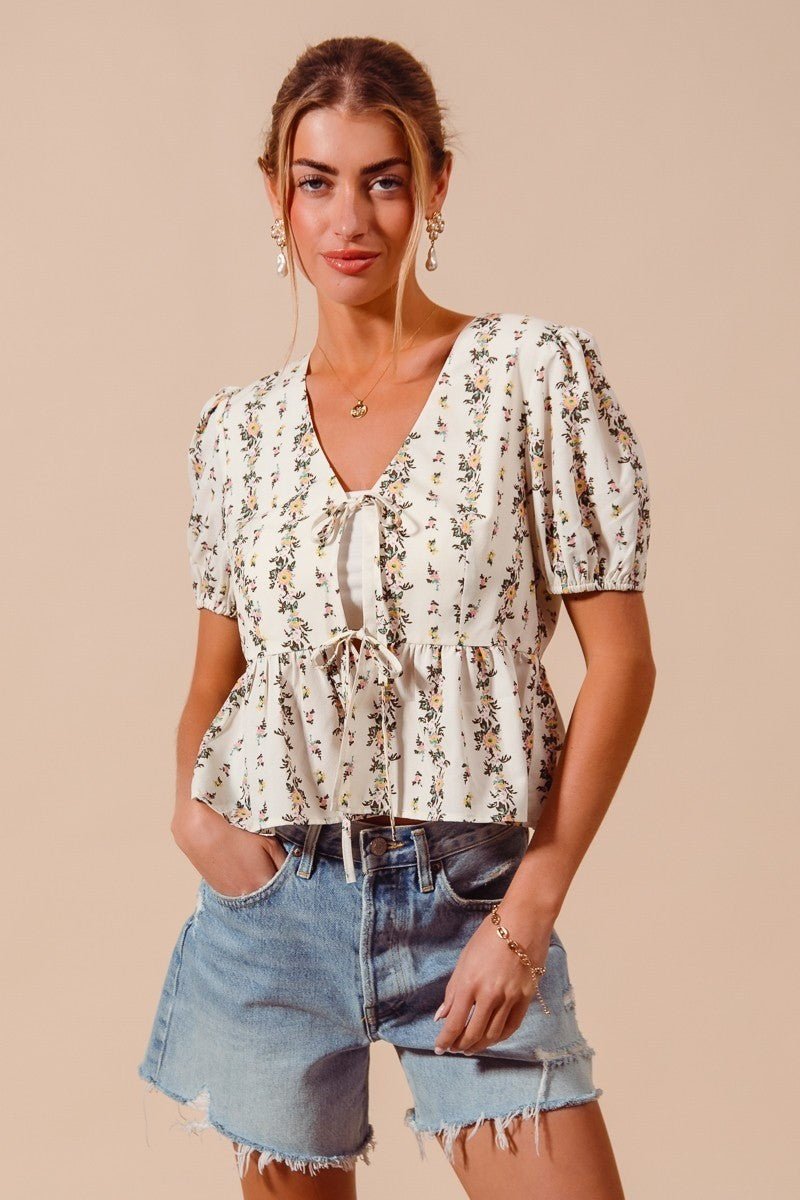 SO ME Floral Print Tie Front Shirred Hem Blouse - Bitsy Gypsy Boutique