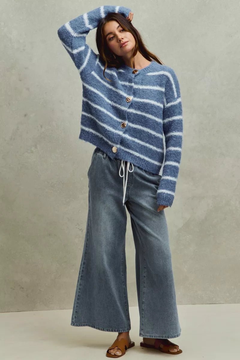 SO ME Mid Rise Elastic Waist Flare Denim Jeans - Bitsy Gypsy Boutique