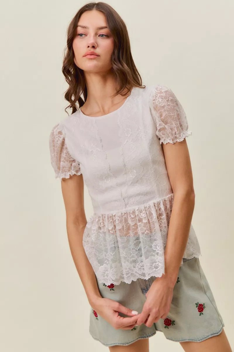 SO ME Rose Embroidery High Rise Scallop Hem Denim Shorts - Bitsy Gypsy Boutique