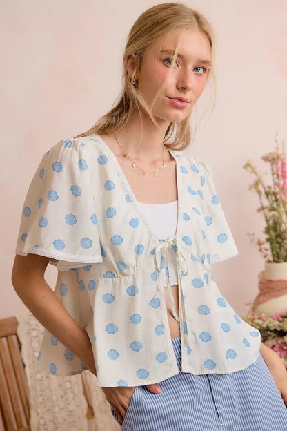 SO ME Shell Print Tie Front Flutter Sleeves Blouse Top - Bitsy Gypsy Boutique