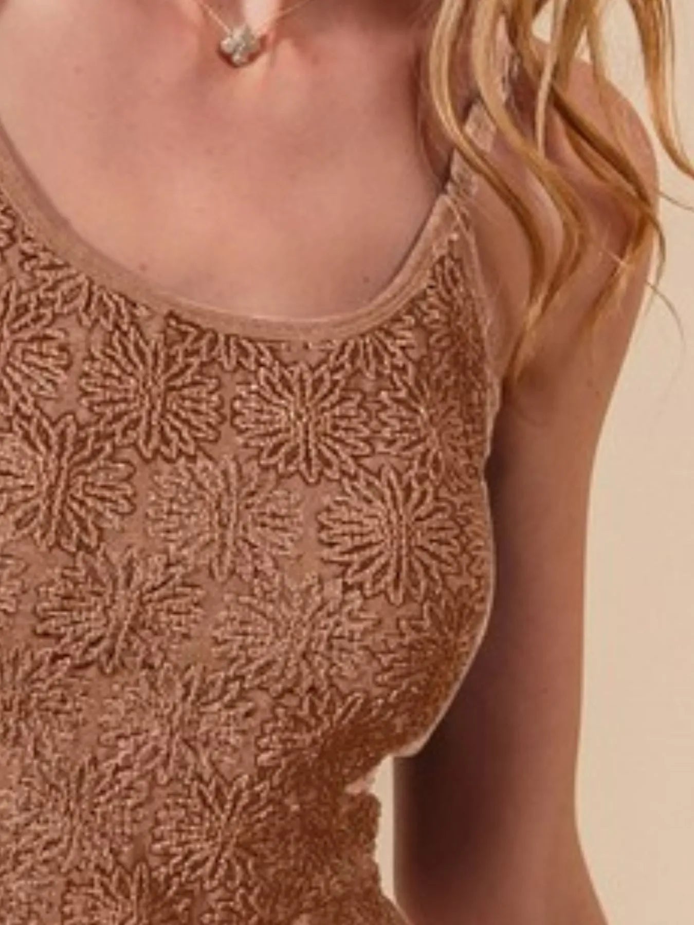 SO ME Two Tone Floral Seamless Tank Top - Bitsy Gypsy Boutique