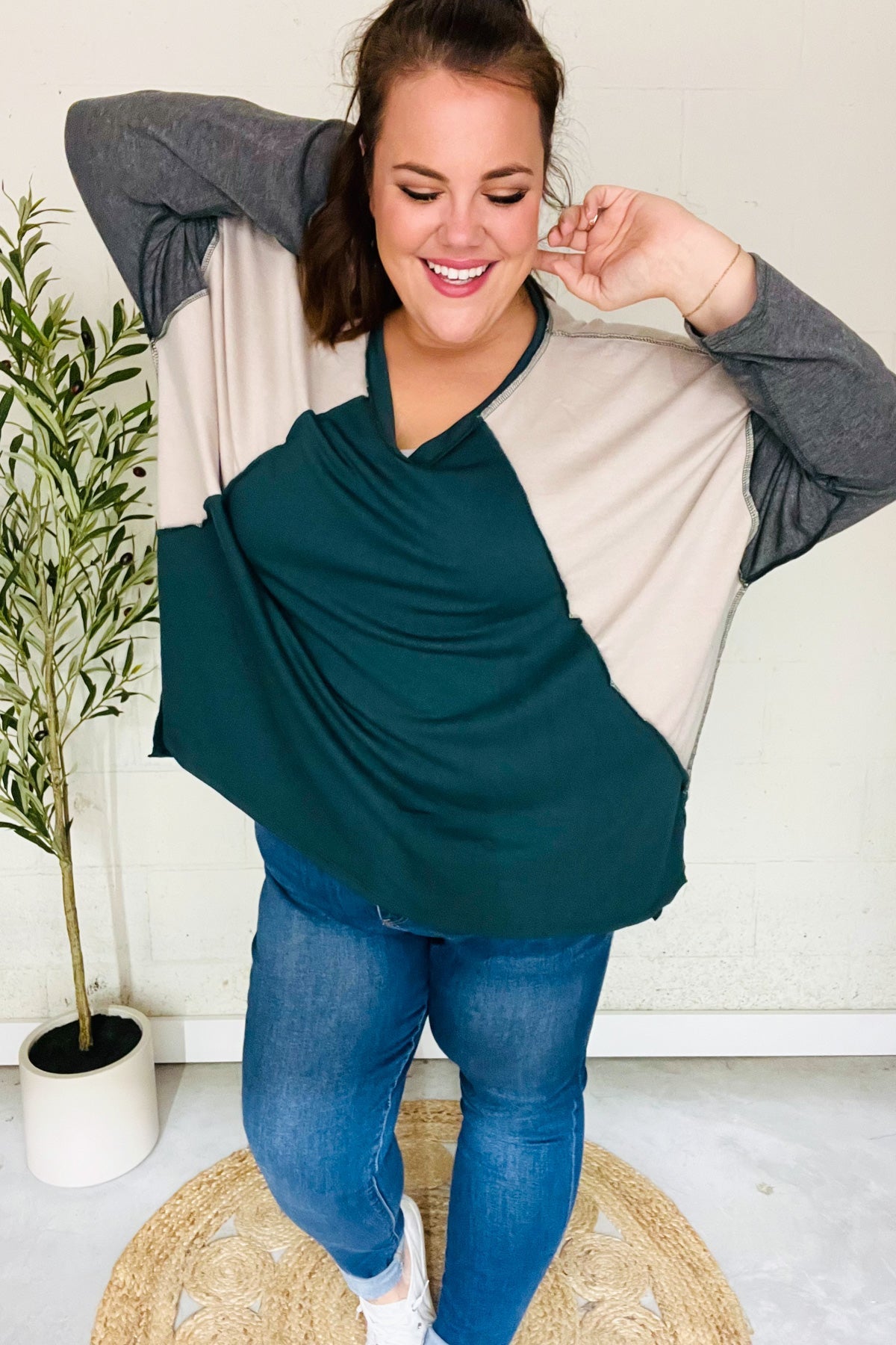 Stand Out Hunter Green V Neck Raglan Color Block Outseam Top - Bitsy Gypsy Boutique