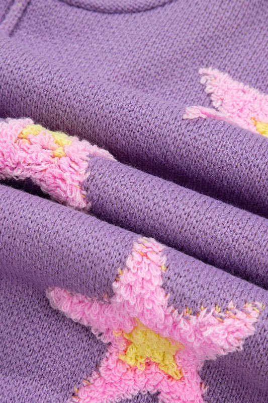 Star Graphic V - Neck Oversized Sweater - Bitsy Gypsy Boutique