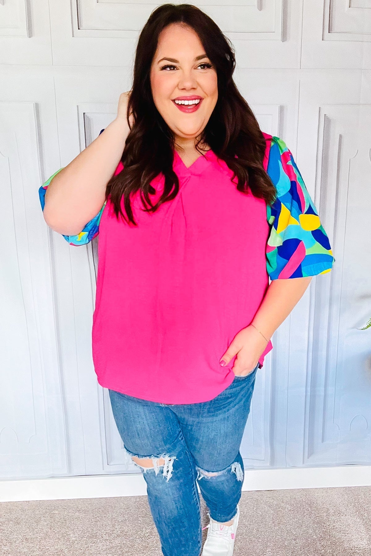 Tell Your Story Fuchsia Geo Print Puff Sleeve V Neck Top - Bitsy Gypsy Boutique