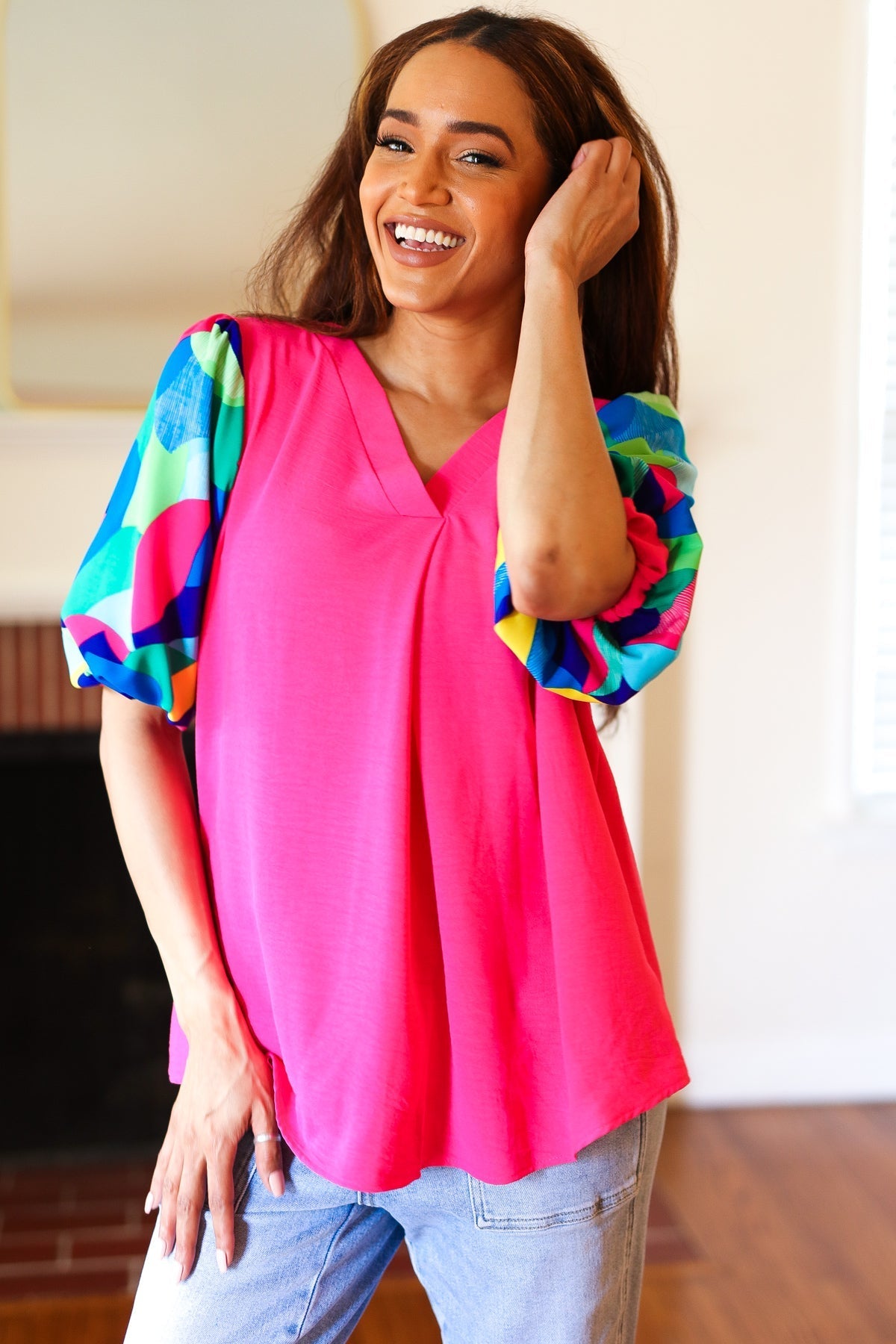 Tell Your Story Fuchsia Geo Print Puff Sleeve V Neck Top - Bitsy Gypsy Boutique