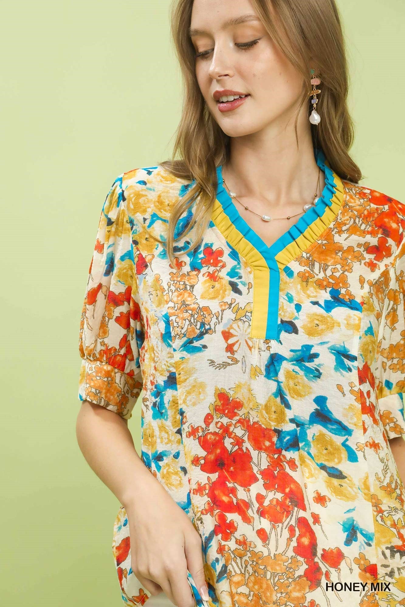 Umgee Floral Contrast Pleat Neck Top - Bitsy Gypsy Boutique