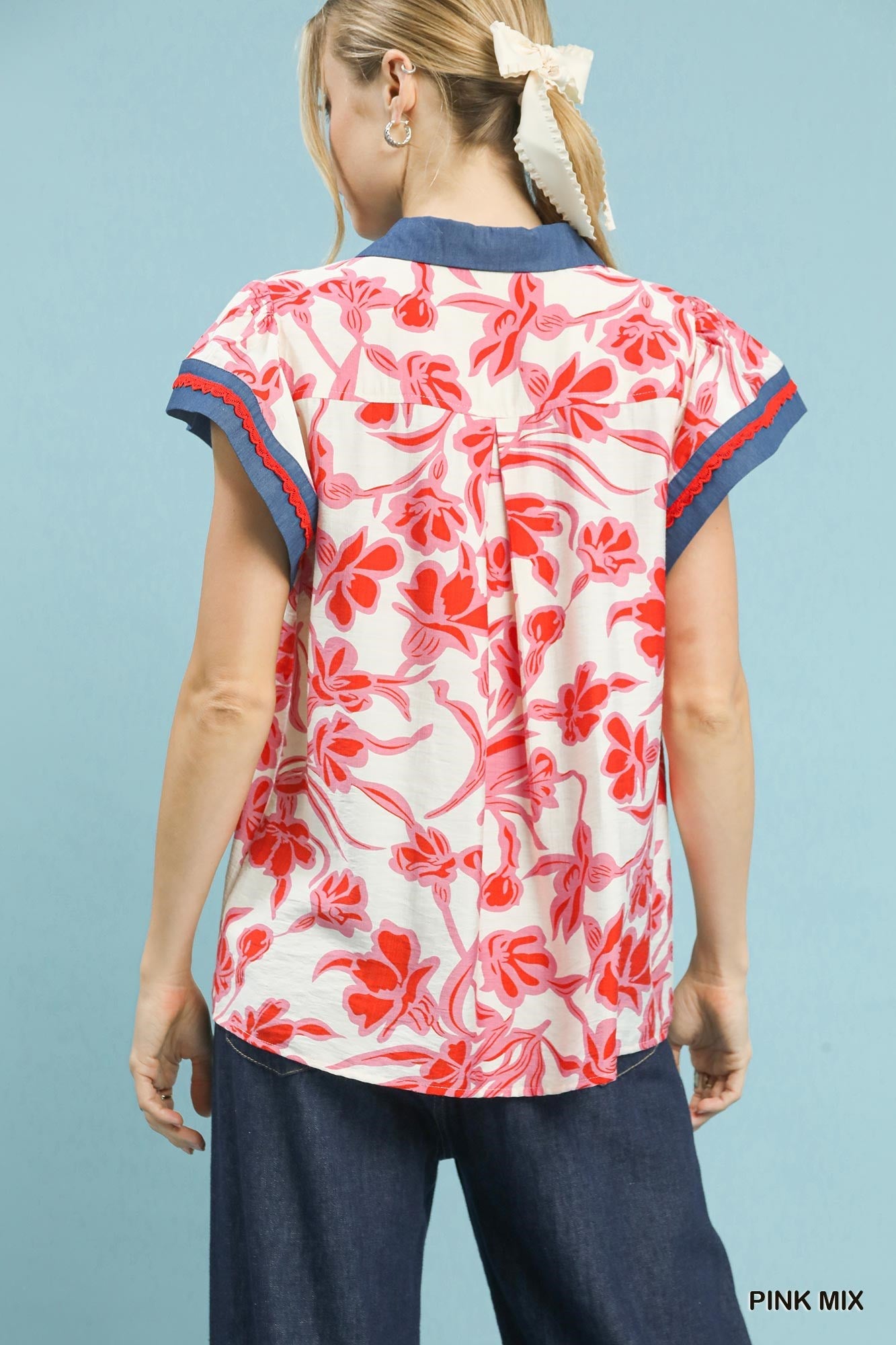 Umgee Floral Split Neck Top - Bitsy Gypsy Boutique