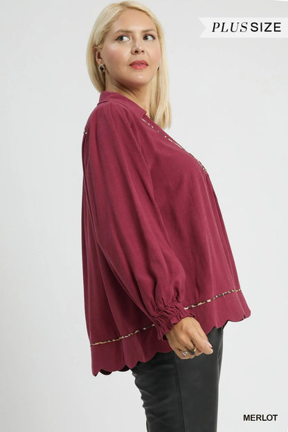 Umgee Full Size Linen Scallop Hem Blouse with Contrast Trim Plus Size - Bitsy Gypsy Boutique