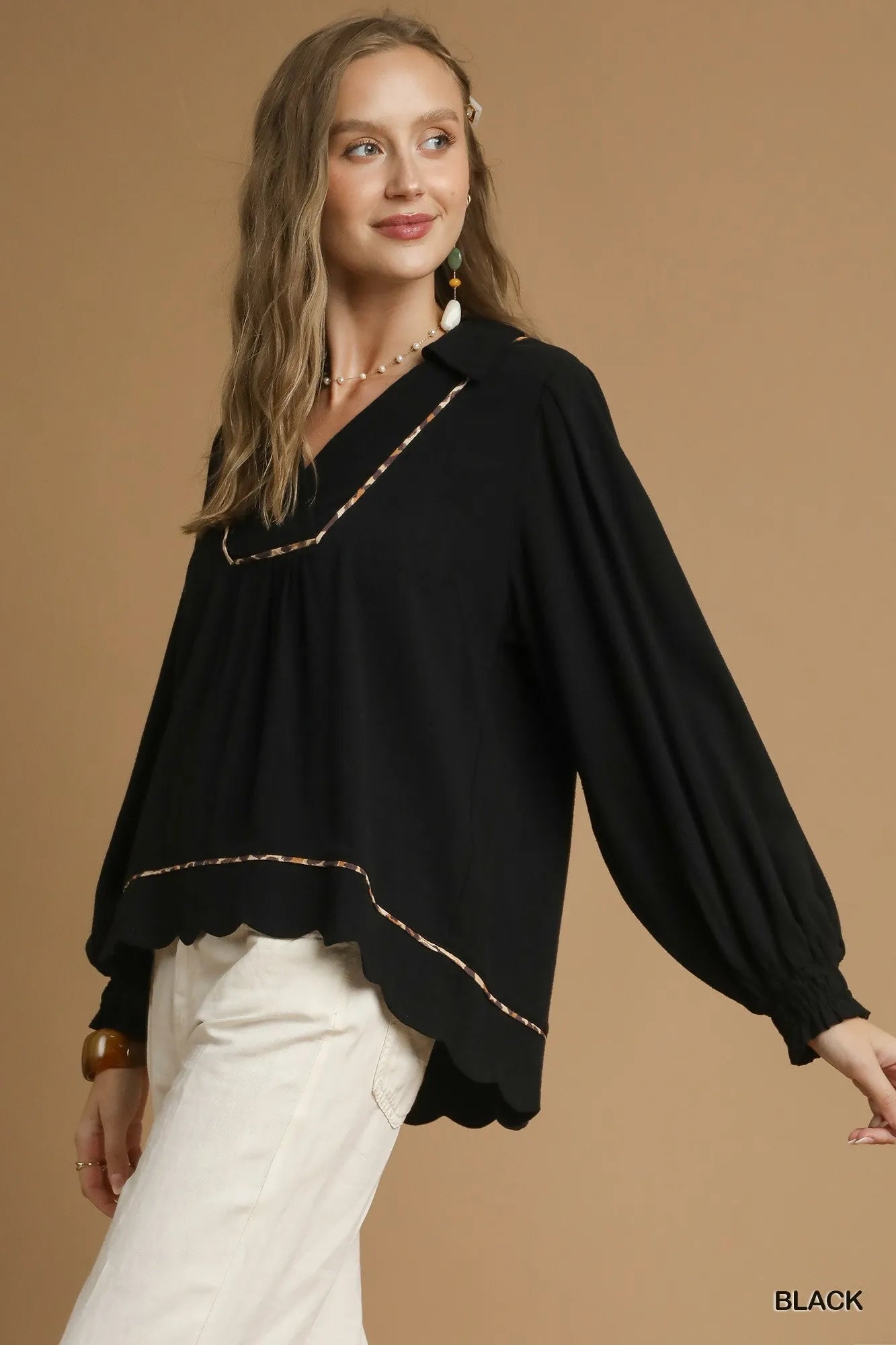 Umgee Full Size Linen Scallop Hem Blouse with Contrast Trim Plus Size - Bitsy Gypsy Boutique