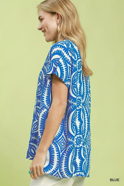 Umgee Geometric Print V - Neck Short Sleeve Top - Bitsy Gypsy Boutique