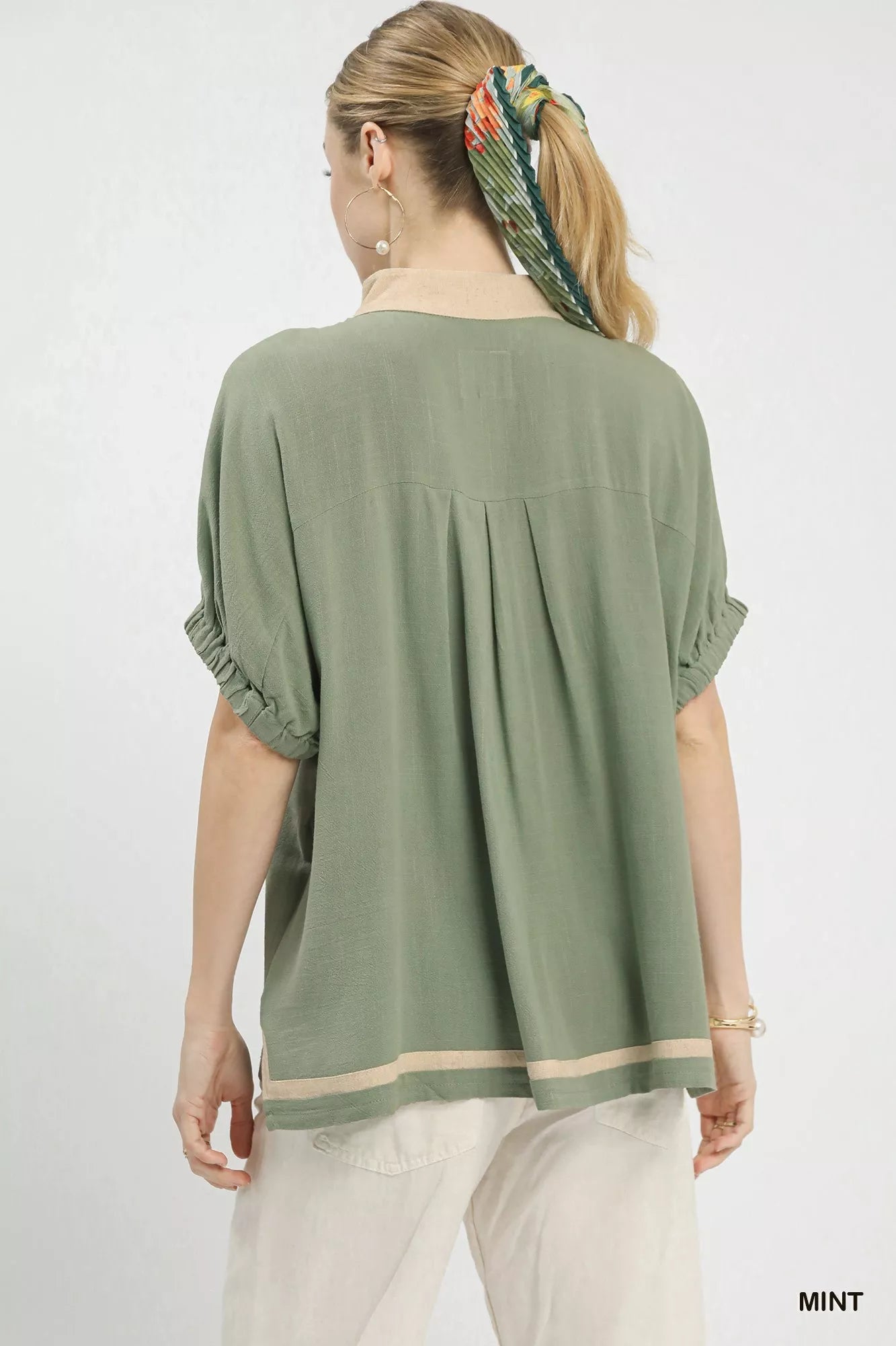 Umgee Linen Contrast Trim V - Neck Blouse - Bitsy Gypsy Boutique