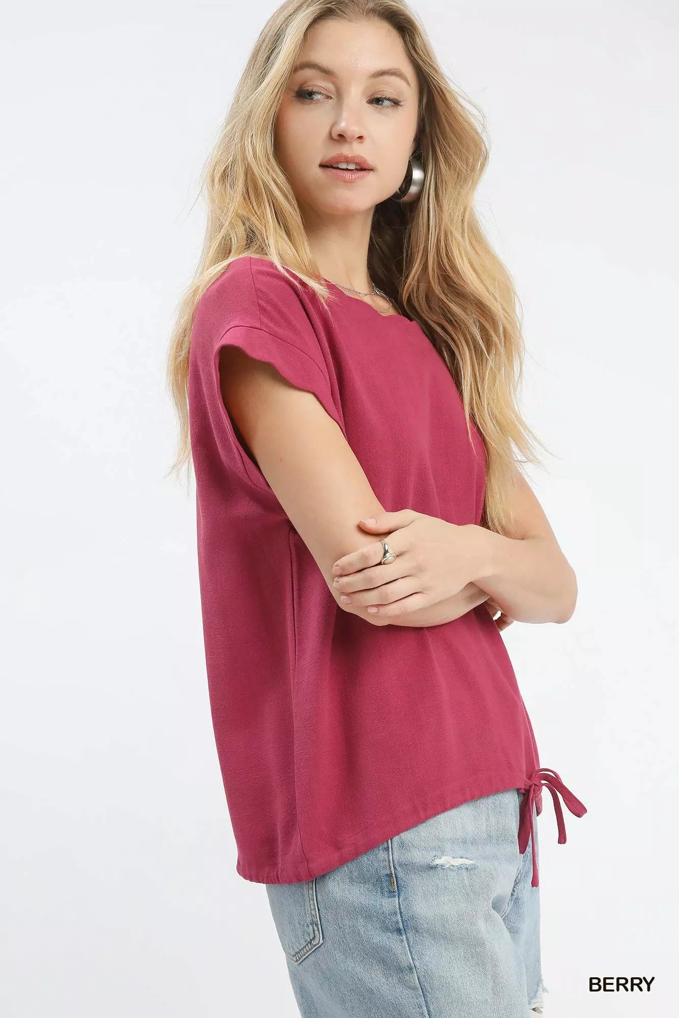 Umgee Linen Scalloped Round Neck Top - Bitsy Gypsy Boutique