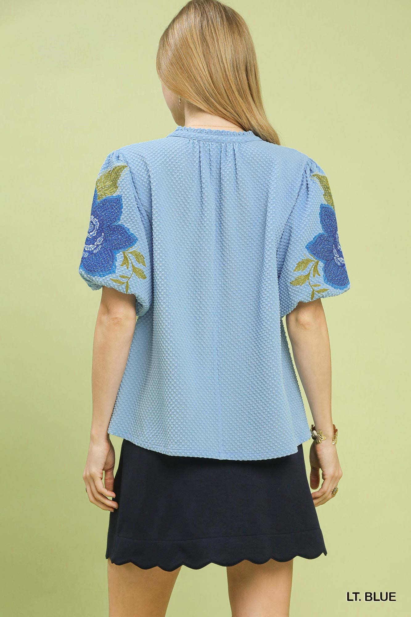 Umgee Textured Jacquard V - Neck Bubble Sleeve Top - Bitsy Gypsy Boutique