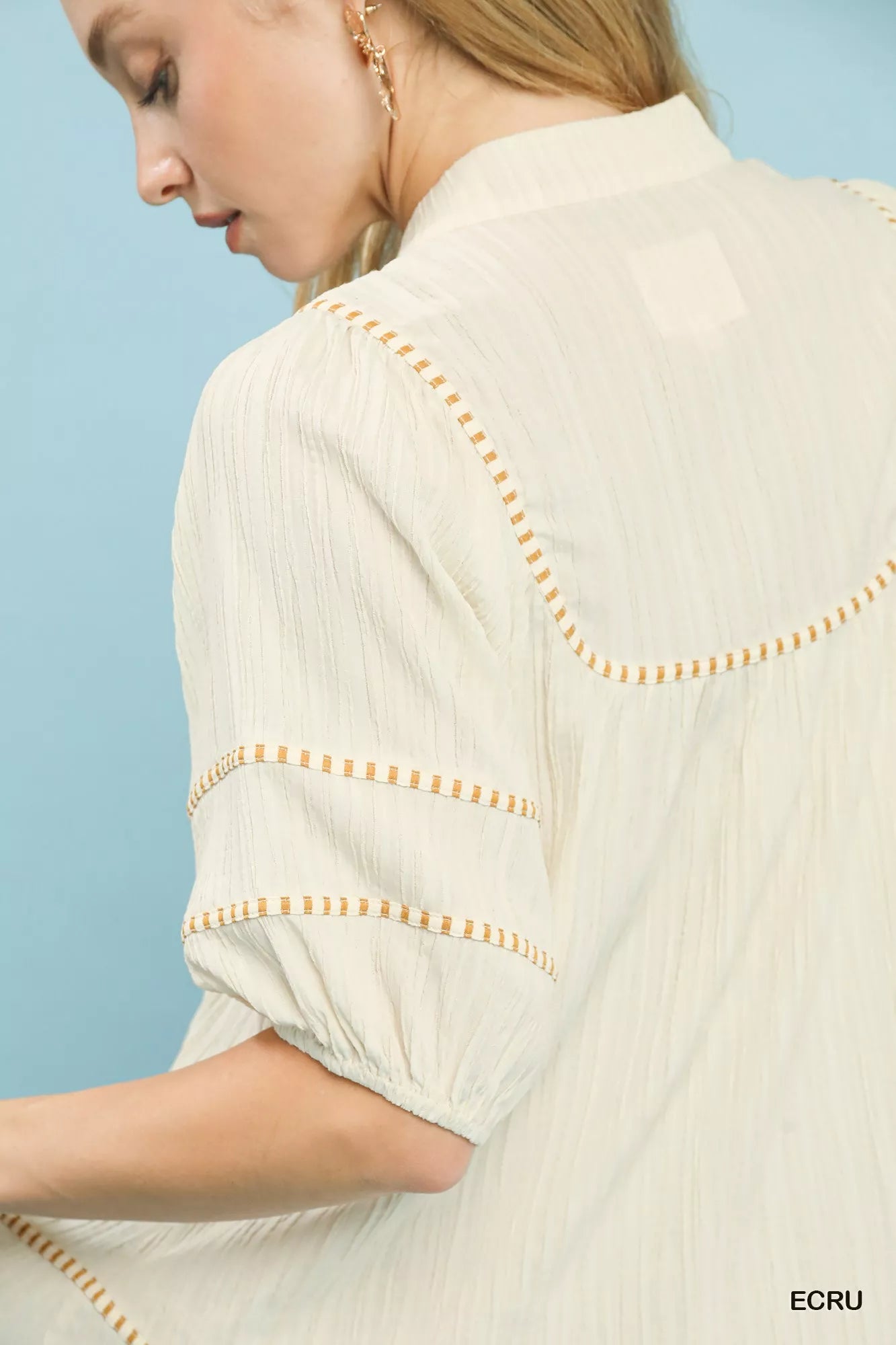 Umgee Textured Short Sleeve Top with Contrast Trim - Bitsy Gypsy Boutique